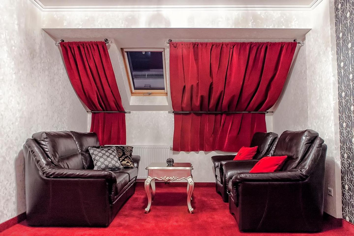 Hotel Lord Debica Экстерьер фото